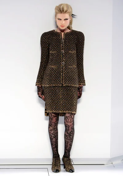 Look 3